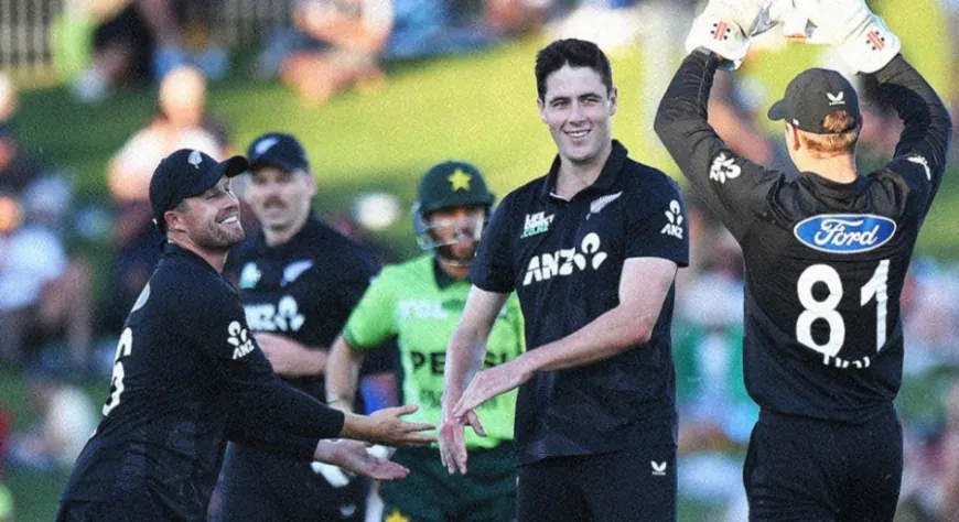 New Zealand Posts Commanding Win Against Pakistan in First ODI