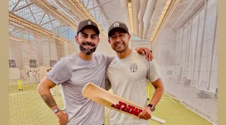 Virat Kohli Spends Time With IPL Coach Naeem Amin Prior To Australia Tour